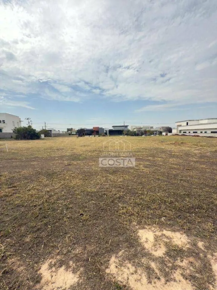 Loteamento e Condomínio, 877 m² - Foto 1
