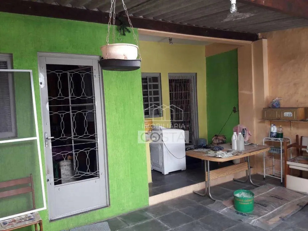 Casa, 4 quartos, 105 m² - Foto 1