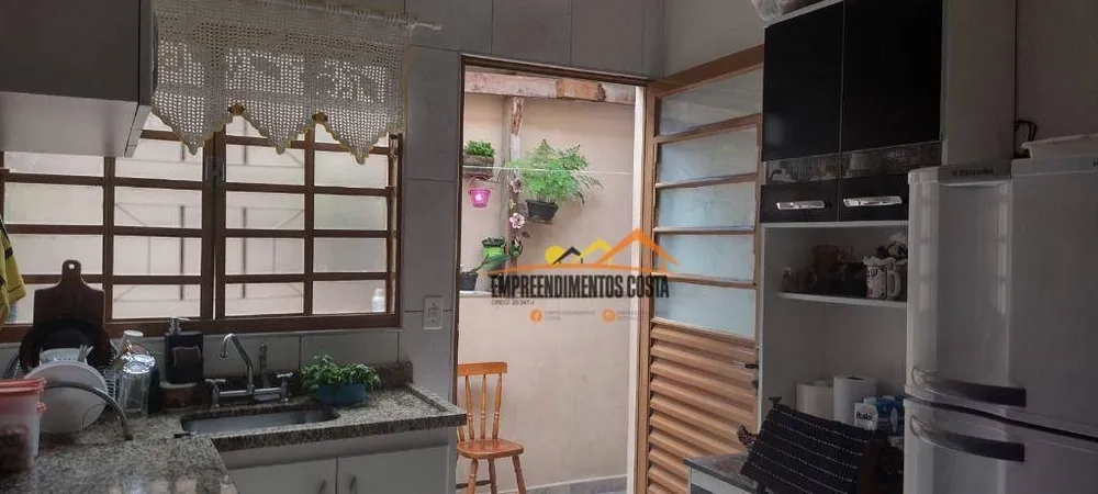 Casa, 3 quartos, 105 m² - Foto 6
