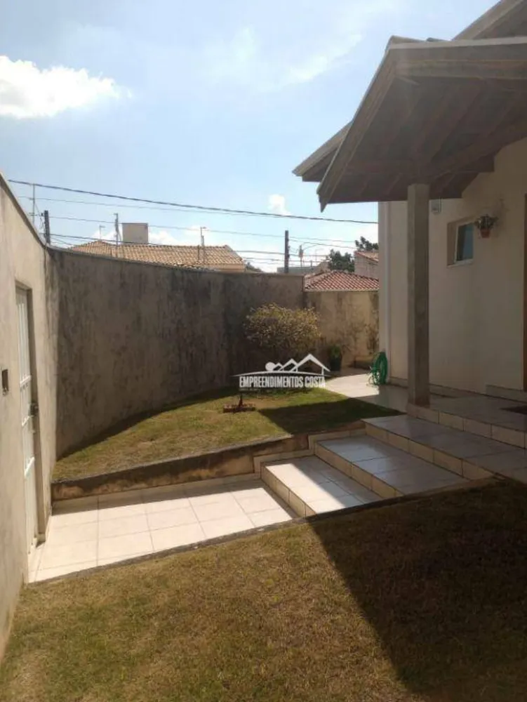 Casa, 4 quartos, 316 m² - Foto 1