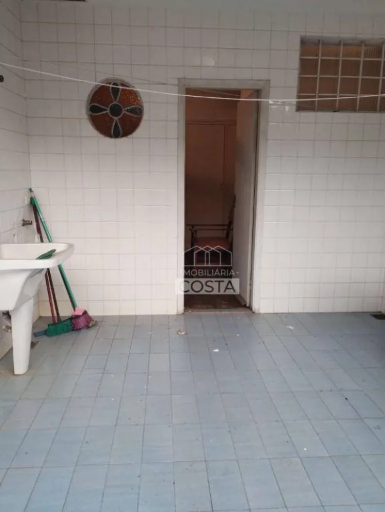 Casa, 3 quartos, 290 m² - Foto 2