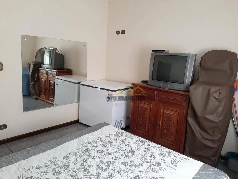 Casa, 4 quartos, 286 m² - Foto 11