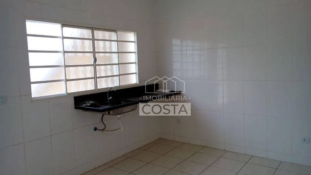 Casa, 3 quartos - Foto 2