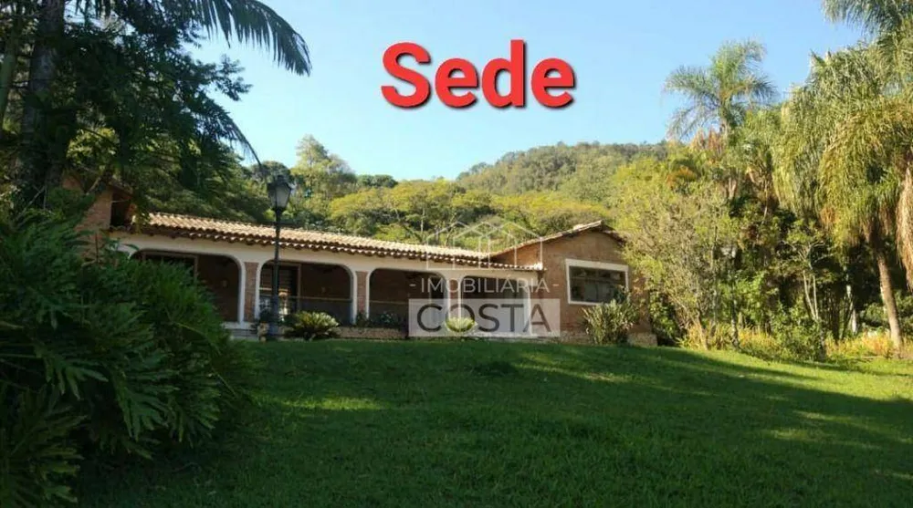 Chácara, 6 quartos, 1600 m² - Foto 1