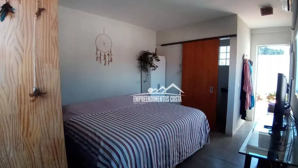 Casa, 1 quarto, 250 m² - Foto 1