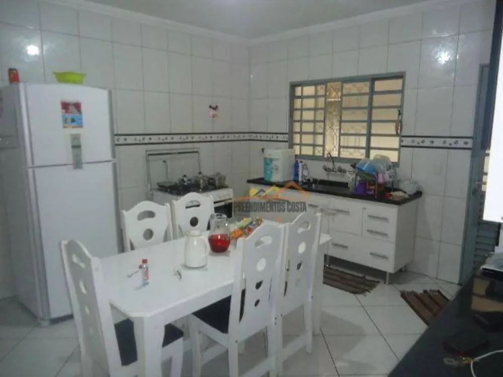 Casa, 2 quartos, 78 m² - Foto 3