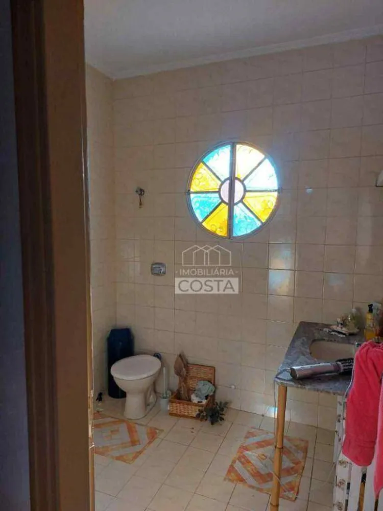 Casa, 3 quartos, 229 m² - Foto 8