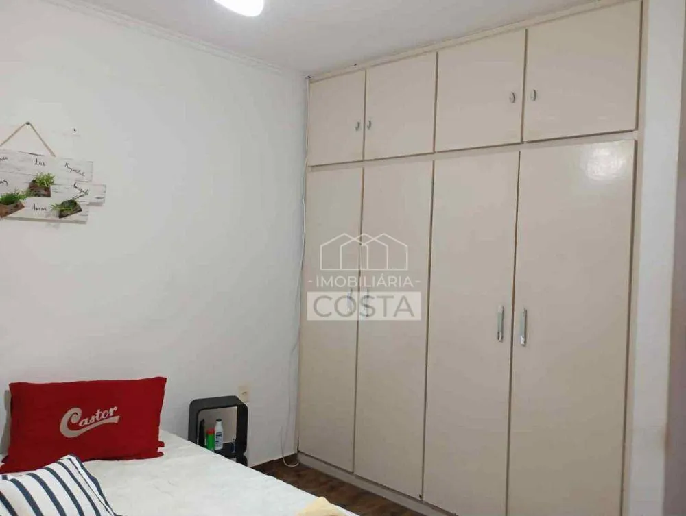 Casa, 3 quartos, 229 m² - Foto 3
