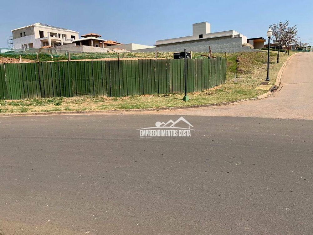 Loteamento e Condomínio, 841 m² - Foto 2