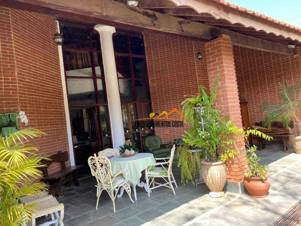 Chácara, 8 quartos, 2500 m² - Foto 16