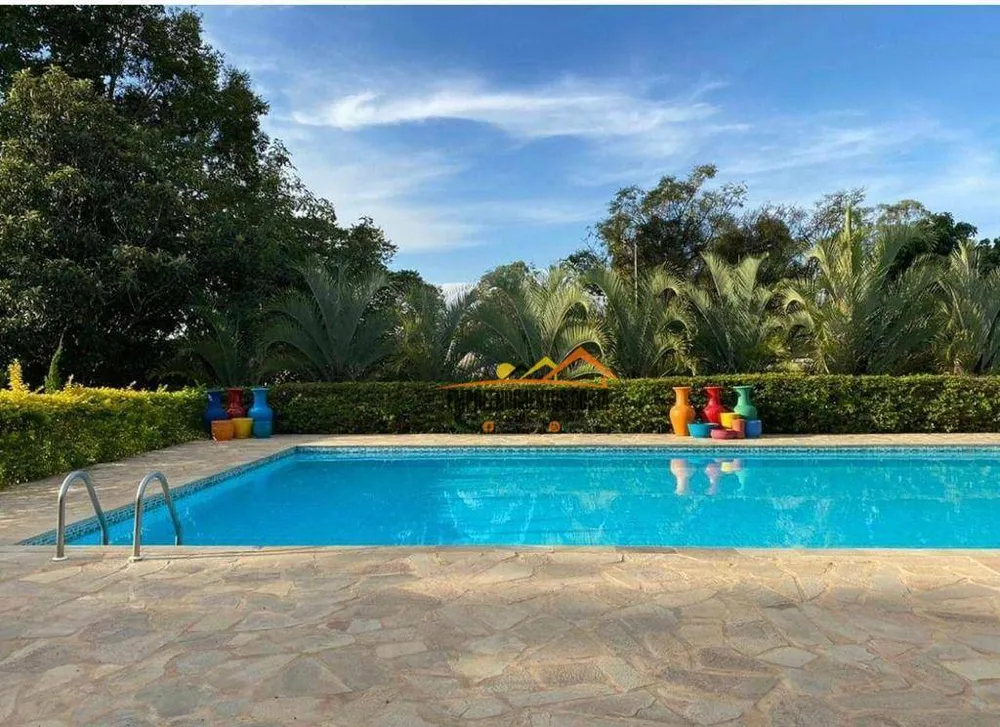 Chácara, 8 quartos, 2500 m² - Foto 9