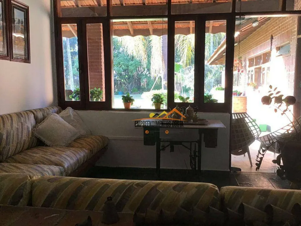 Chácara, 8 quartos, 2500 m² - Foto 5