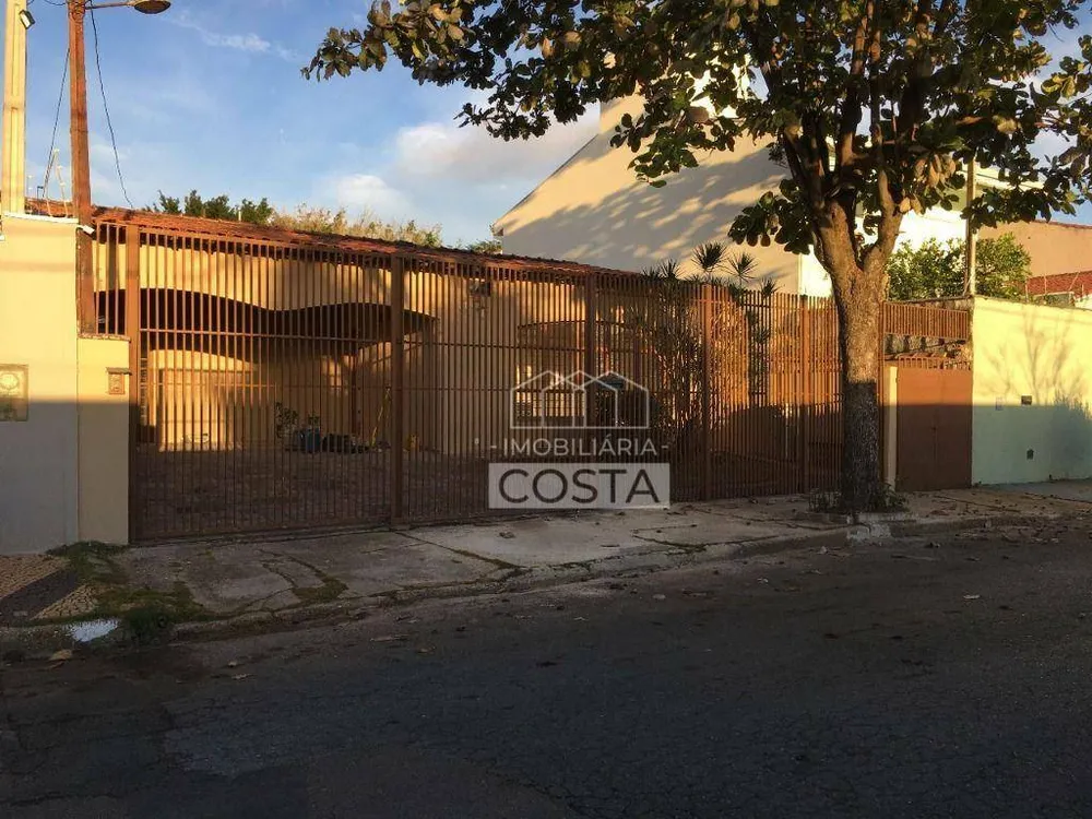 Casa, 4 quartos, 325 m² - Foto 1