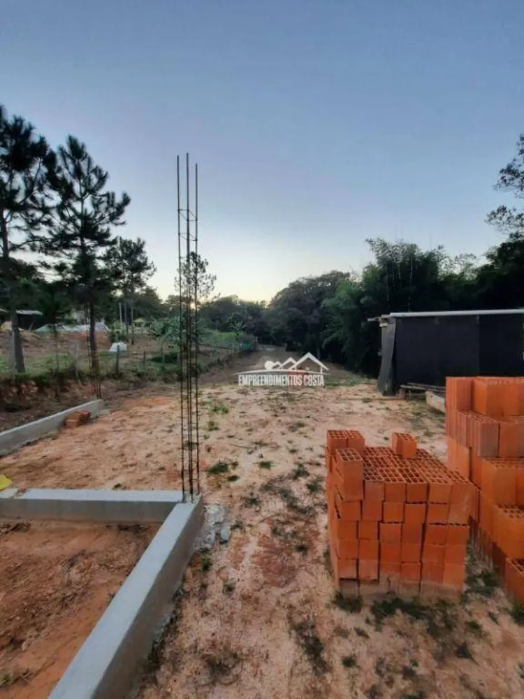 Chácara, 3 quartos, 2504 m² - Foto 2