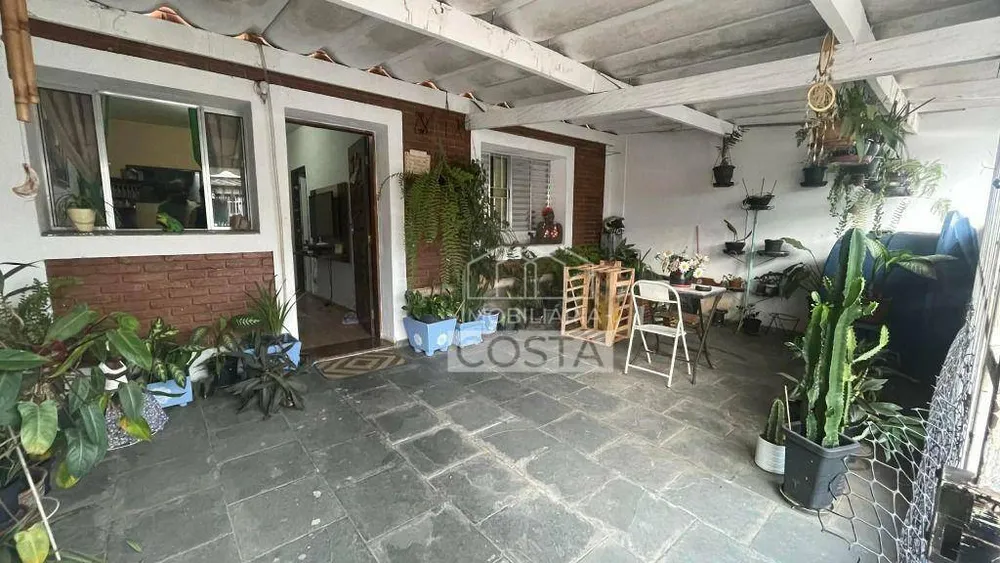 Casa, 5 quartos, 82 m² - Foto 1