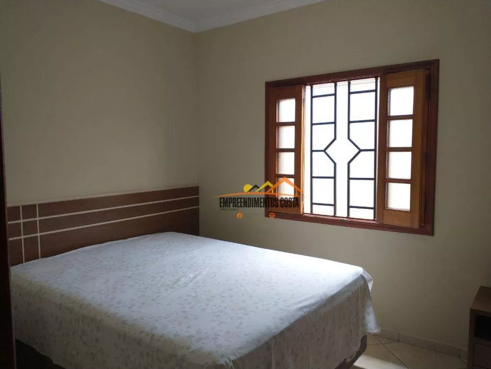 Casa, 5 quartos, 275 m² - Foto 6