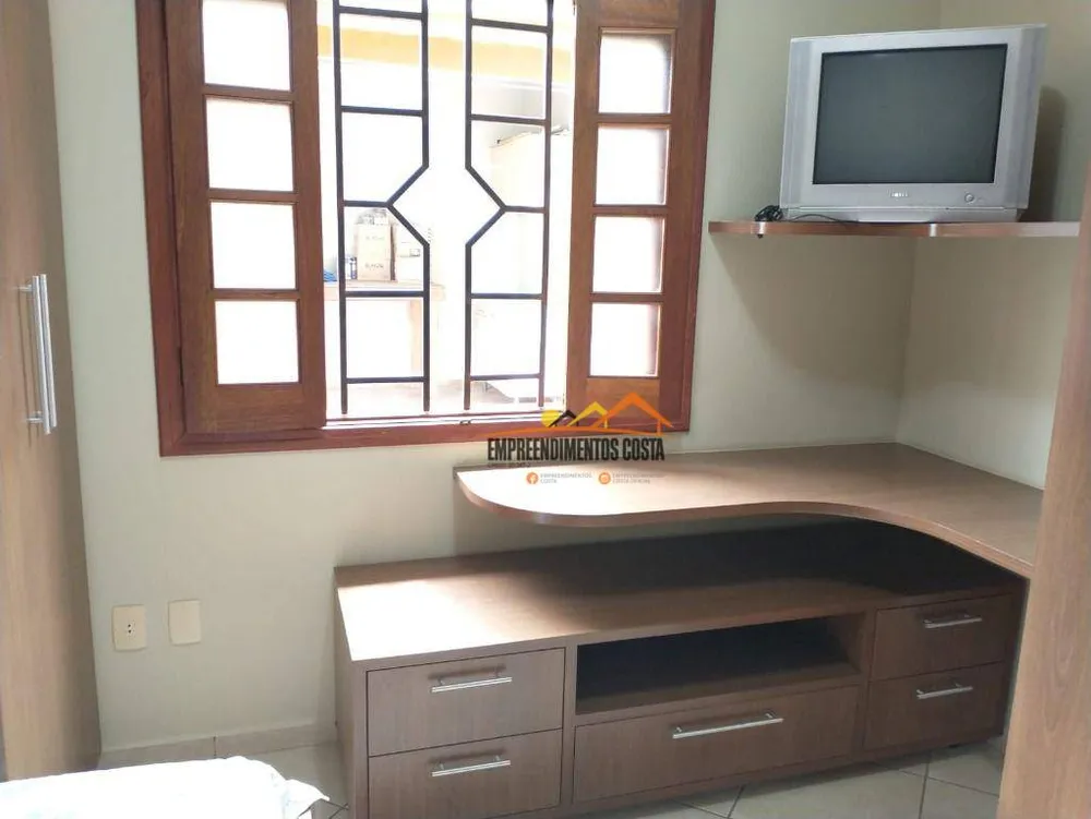 Casa, 5 quartos, 275 m² - Foto 18