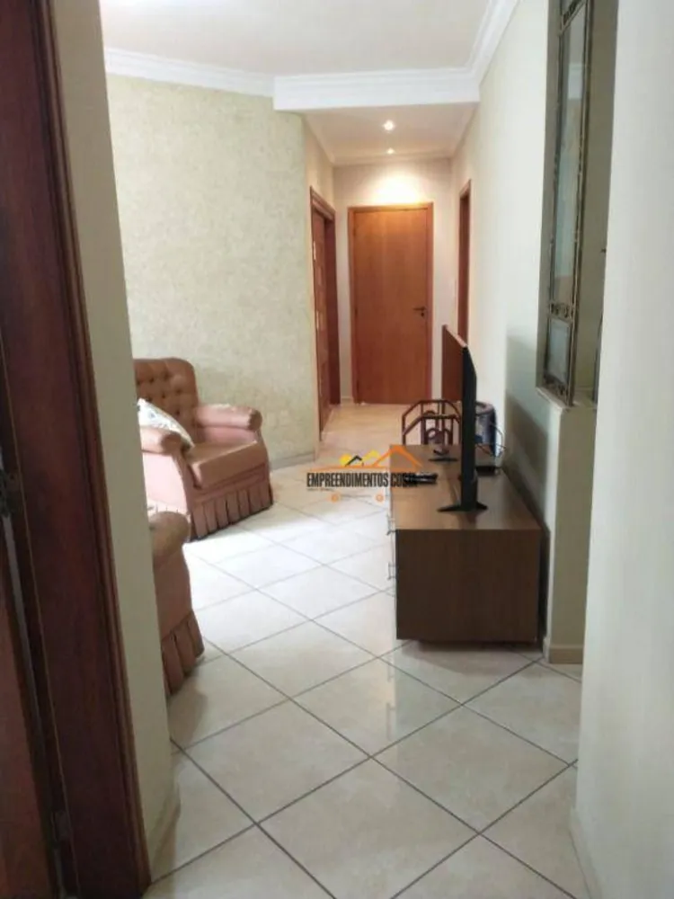 Casa, 5 quartos, 275 m² - Foto 10