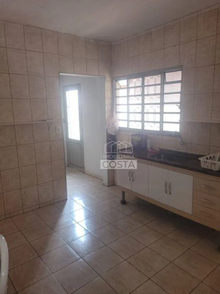 Casa, 2 quartos, 150 m² - Foto 8