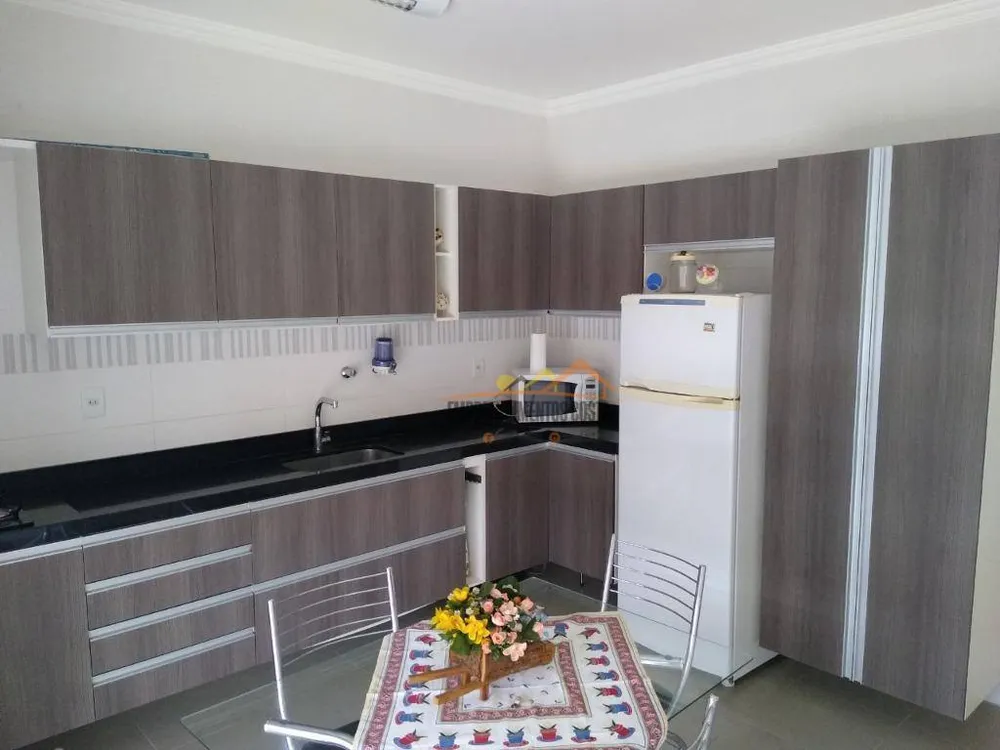Casa, 3 quartos, 209 m² - Foto 9