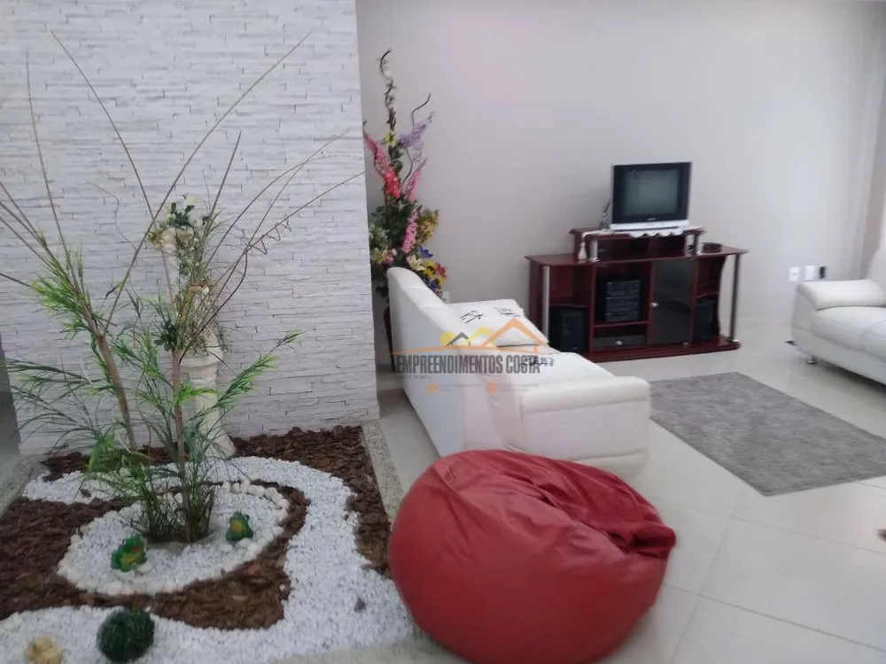 Casa, 3 quartos, 209 m² - Foto 4