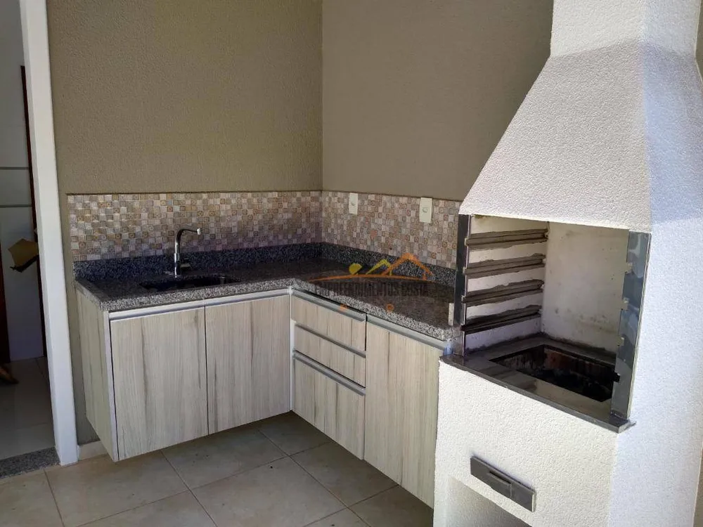Casa, 3 quartos, 209 m² - Foto 13