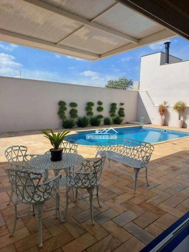 Casa, 4 quartos, 336 m² - Foto 1
