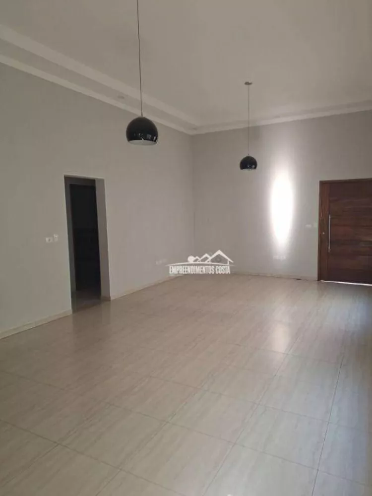 Casa, 2 quartos, 206 m² - Foto 11
