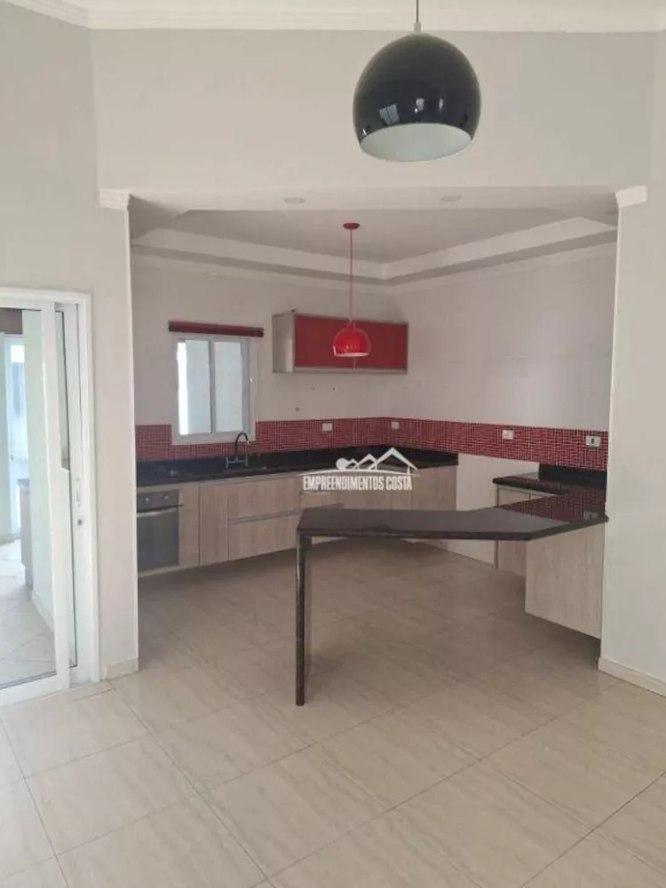 Casa, 2 quartos, 206 m² - Foto 4