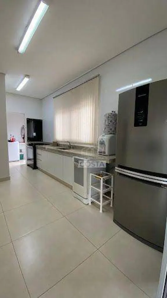 Chácara, 3 quartos, 1000 m² - Foto 8