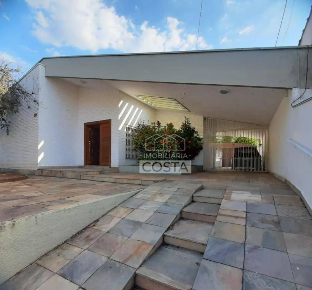 Casa, 5 quartos, 350 m² - Foto 1