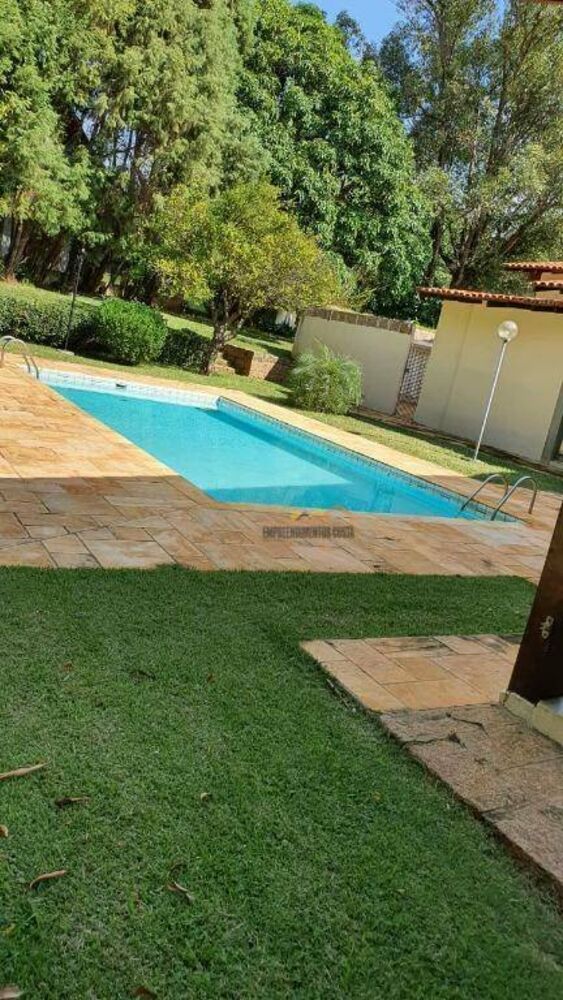 Casa de Condomínio à venda com 4 quartos, 450m² - Foto 3