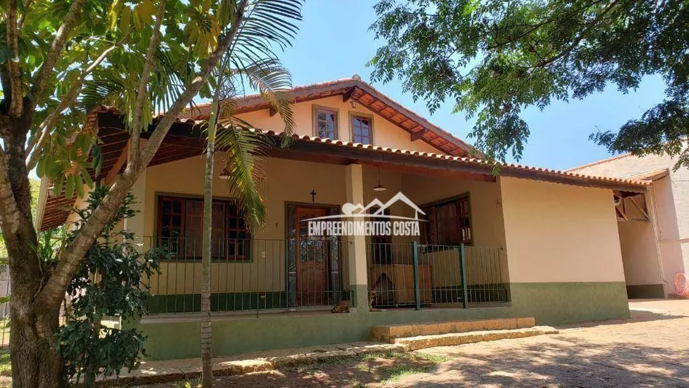 Chácara, 2 quartos, 1250 m² - Foto 2