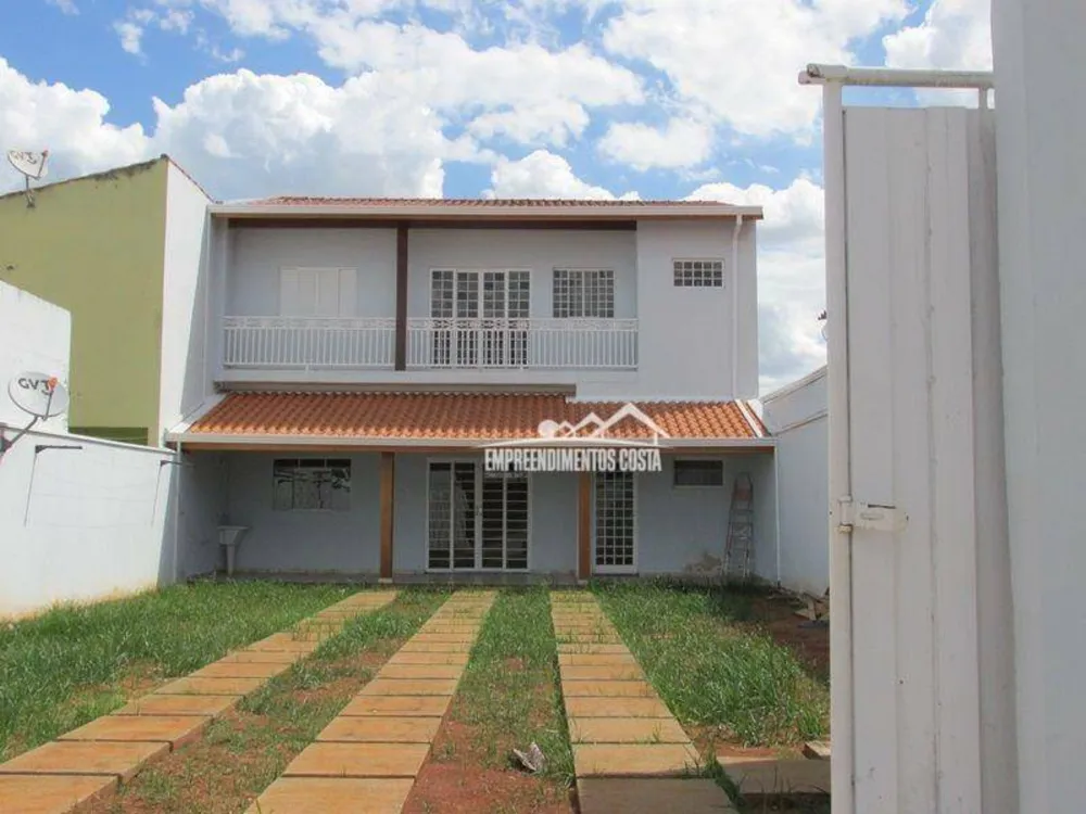 Casa, 3 quartos, 123 m² - Foto 1