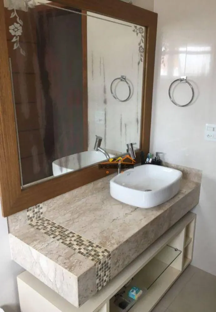 Casa, 2 quartos, 202 m² - Foto 8