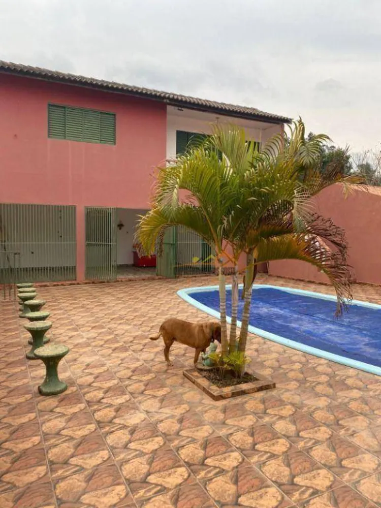Chácara, 9 quartos, 3580 m² - Foto 2