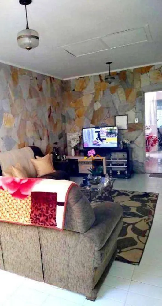 Casa, 3 quartos, 265 m² - Foto 3