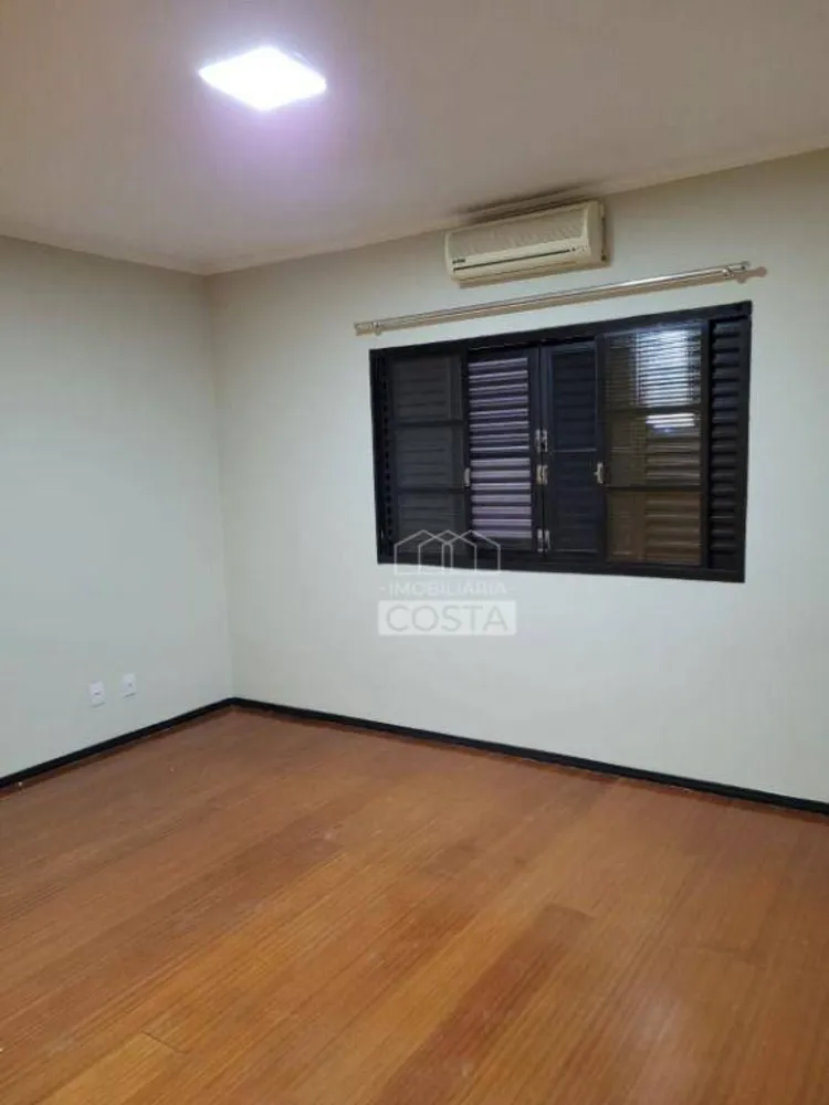 Casa, 3 quartos, 220 m² - Foto 6