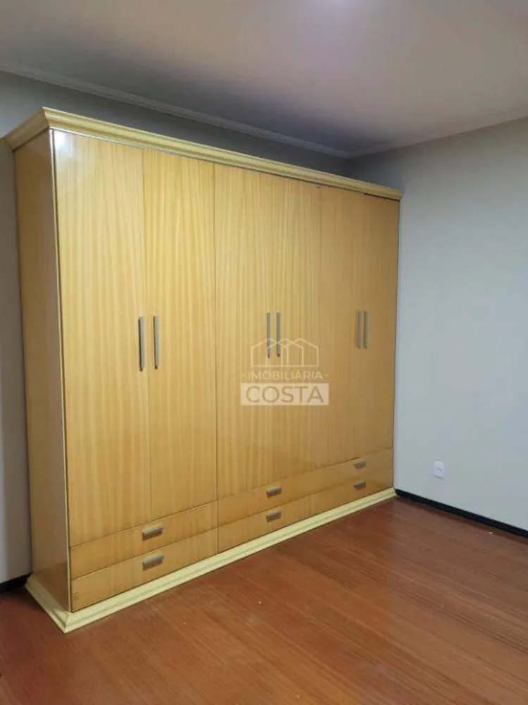 Casa, 3 quartos, 220 m² - Foto 9