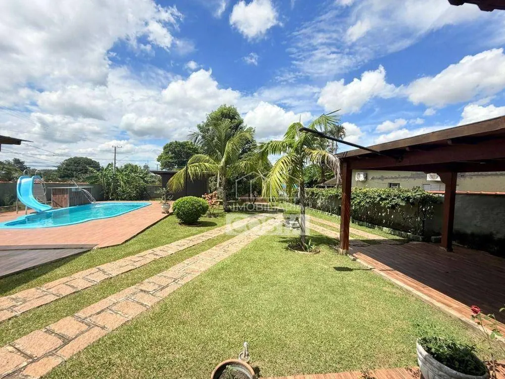 Chácara, 3 quartos, 1000 m² - Foto 1