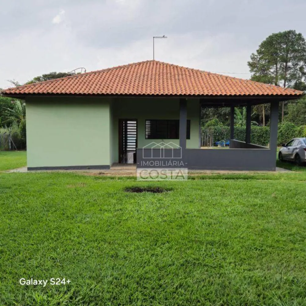 Chácara, 2 quartos, 1549 m² - Foto 2