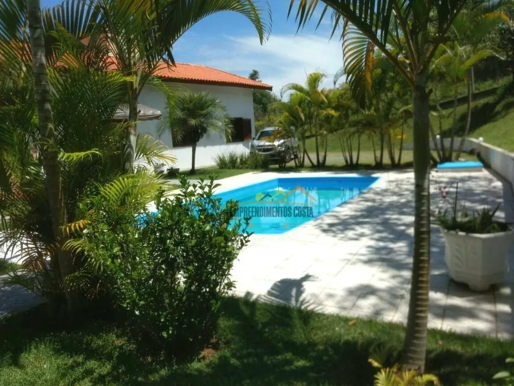 Casa, 3 quartos, 320 m² - Foto 1