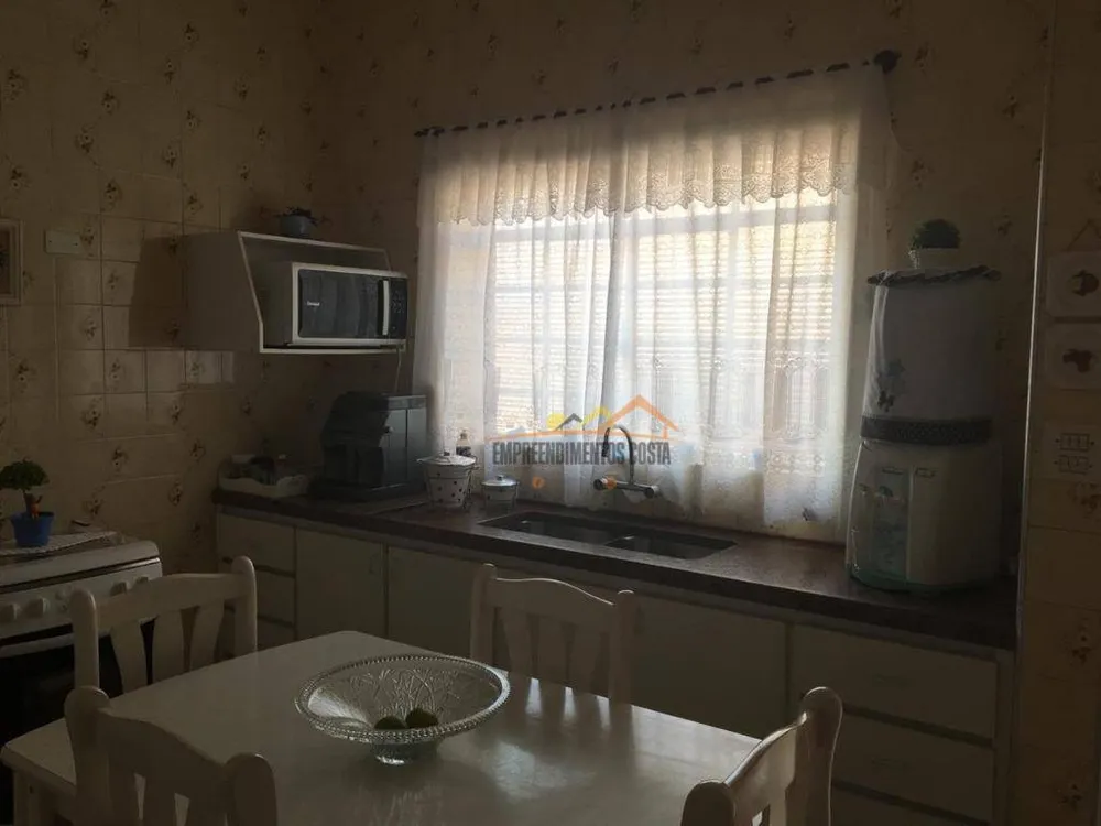 Casa, 2 quartos, 200 m² - Foto 7