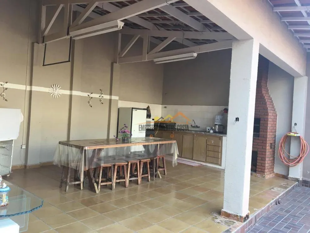 Casa, 2 quartos, 200 m² - Foto 13