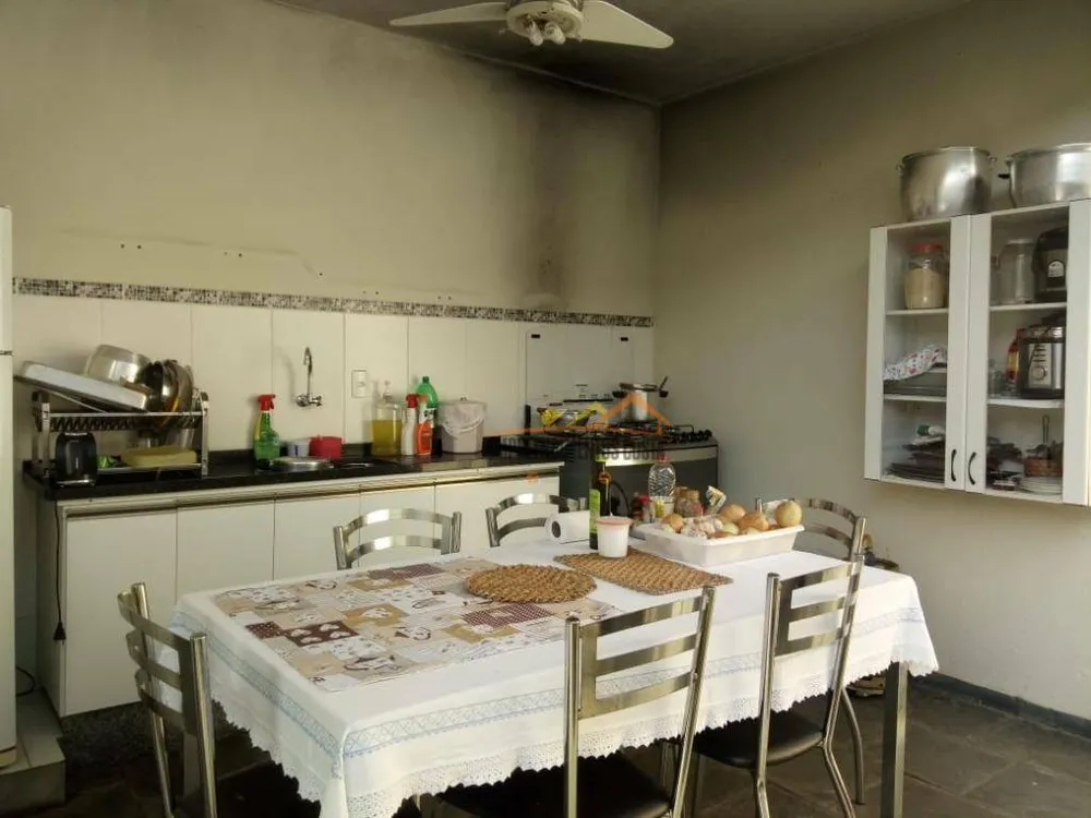 Casa, 3 quartos, 199 m² - Foto 23