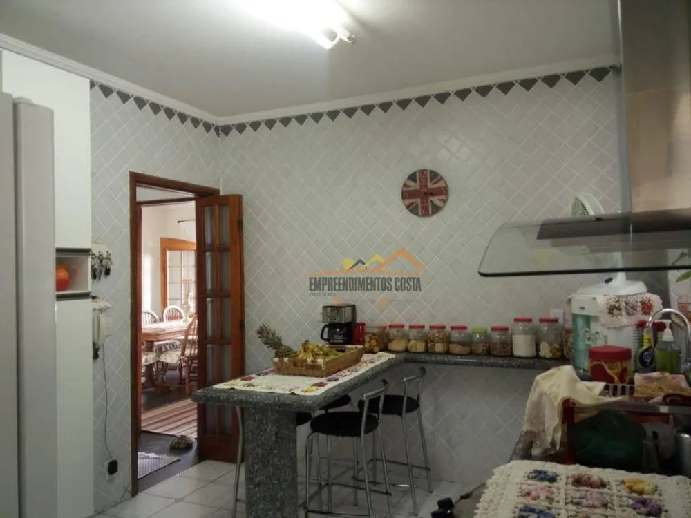 Casa, 3 quartos, 199 m² - Foto 7