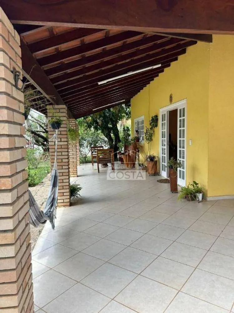 Chácara, 3 quartos, 1000 m² - Foto 2
