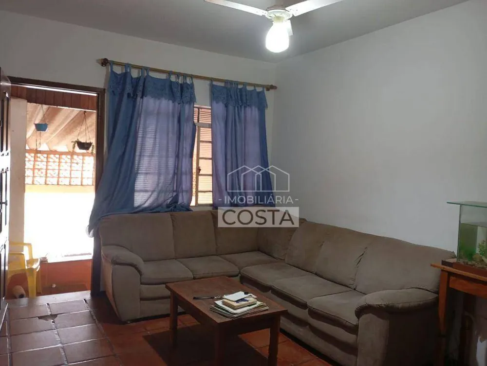 Casa, 3 quartos, 216 m² - Foto 2