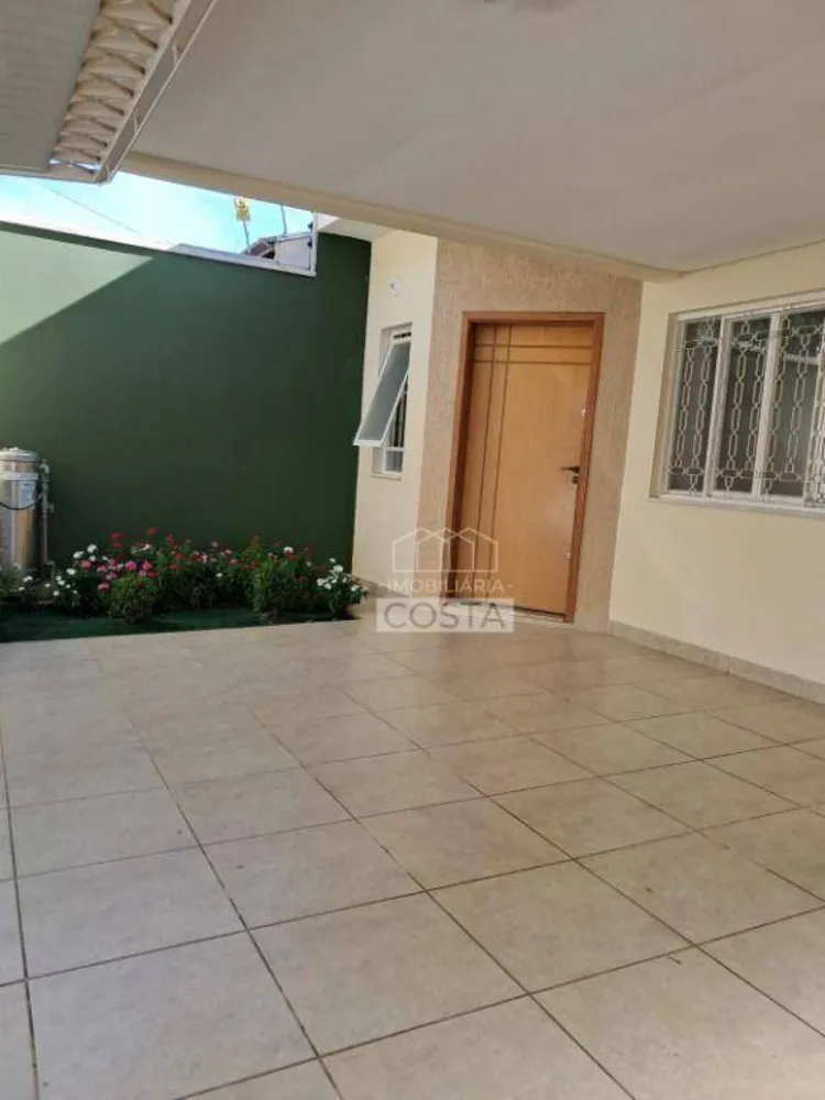 Casa, 3 quartos, 154 m² - Foto 1