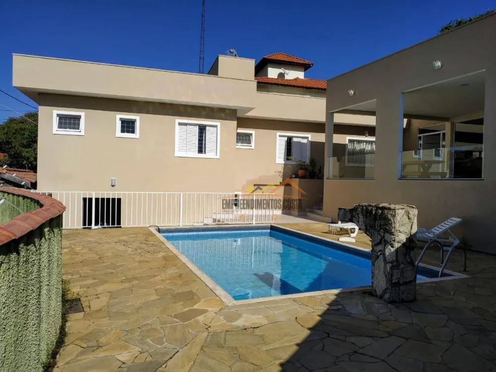 Casa, 3 quartos, 280 m² - Foto 1